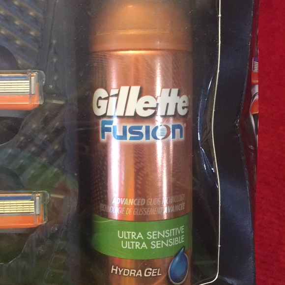 Razor Set-New - Picture 3 of 6